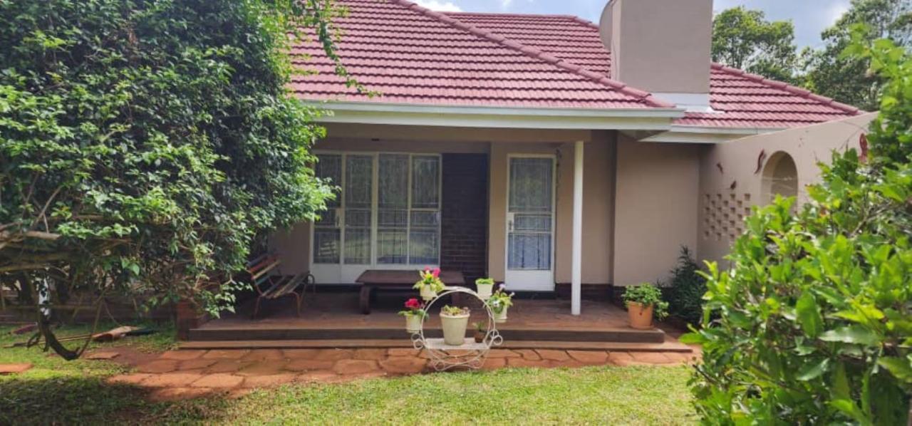 Lovely 3 Bed In Mount Pleasant - 2153 ฮาราเร ภายนอก รูปภาพ